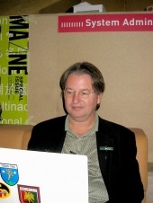 Брюс Стерлинг - список книг по порядку, биография